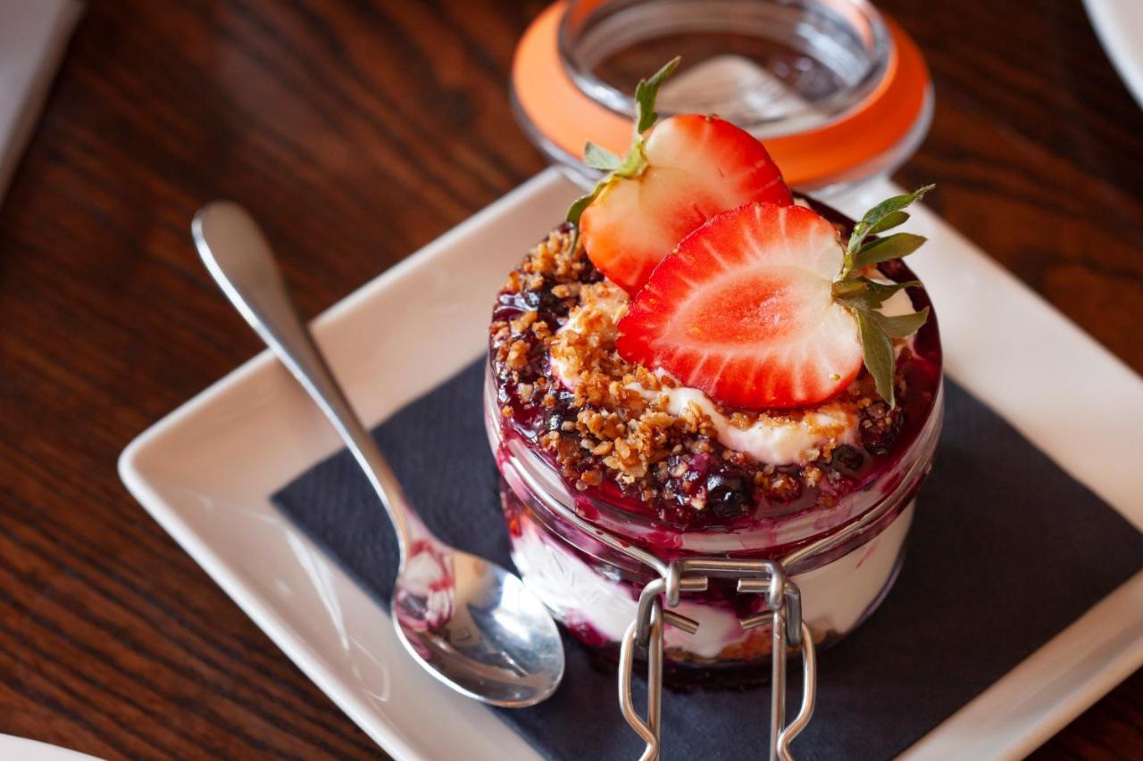 The Roseate Edinburgh - Small Luxury Hotels Of The World Bagian luar foto A parfait