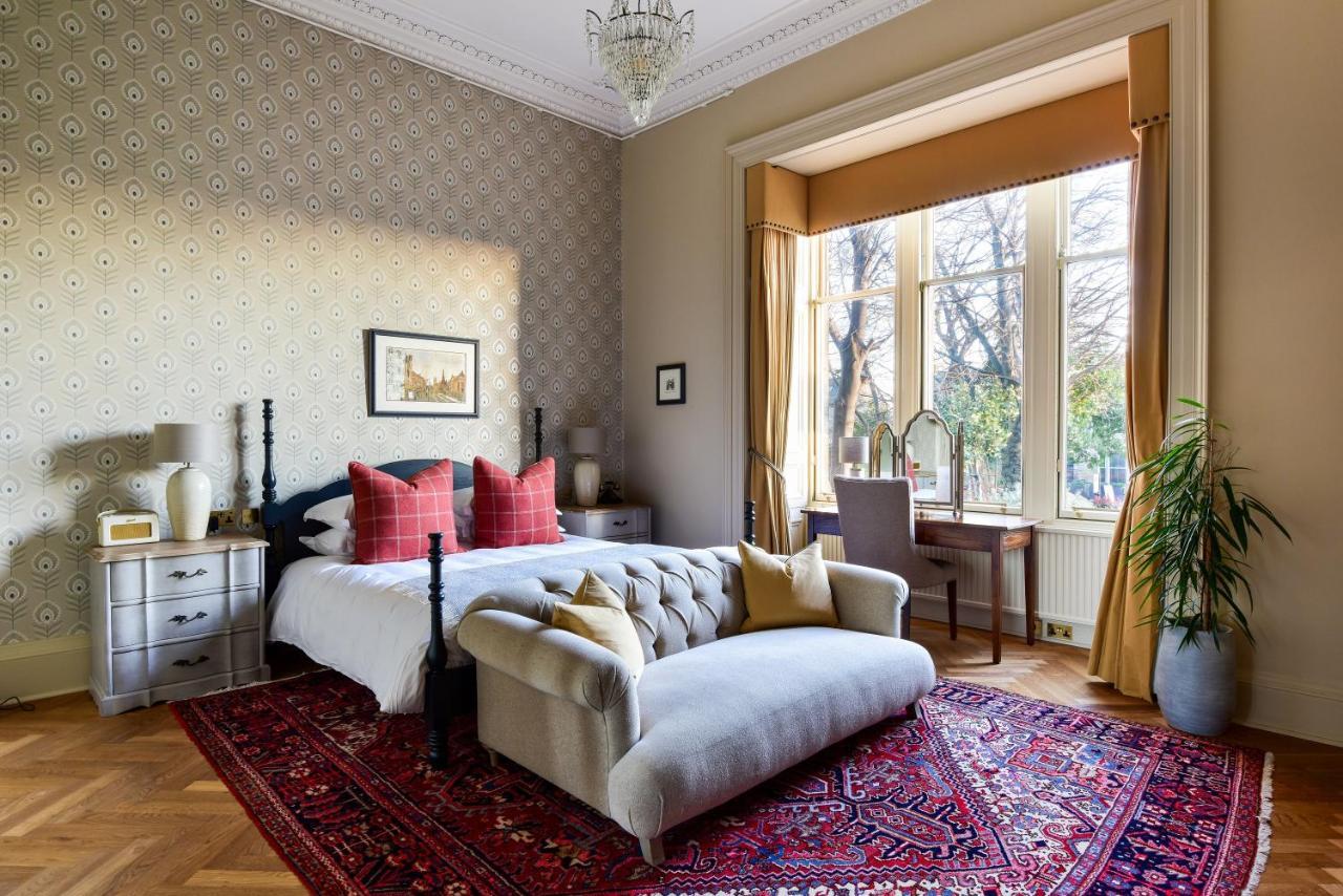 The Roseate Edinburgh - Small Luxury Hotels Of The World Bagian luar foto A bedroom at the hotel